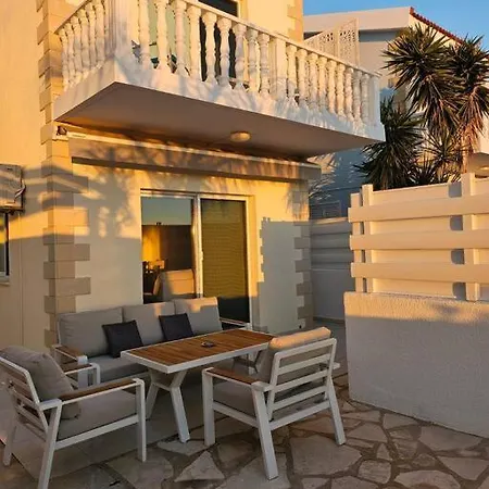 Elderflower #10 וילה פאהיה